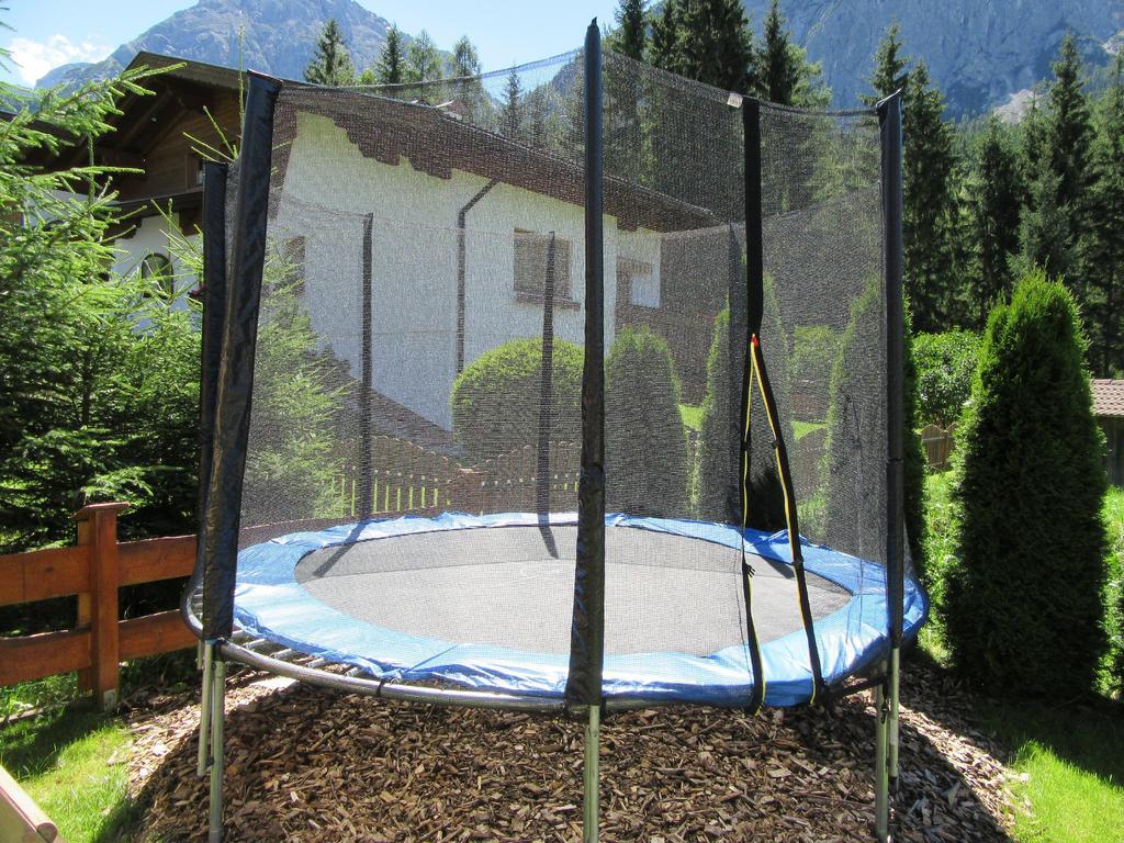 Alpen-Chalet Ehrwald Luaran gambar